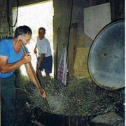 remplissage du vase de distillation
